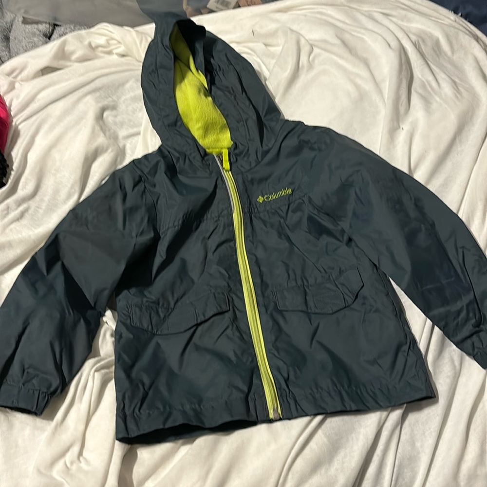 4T Columbia